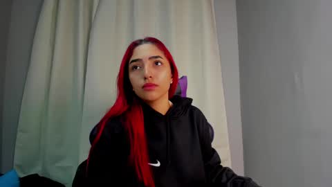 Snapshot of amberbaker21 chatting on March 7, 2025, 12:12 pm Amber Baker online show from March 7, 2025, 12:12 pm