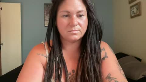 ambermoss7 online show from July 24, 2026, 5:33 pm