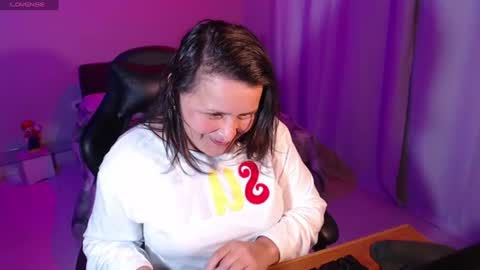 Amelia Noir online show from July 3, 2026, 1:34 am