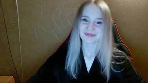Snapshot of ameliaa333 chatting on July 5, 2026, 7:43 pm Amelia online show from July 5, 2026, 7:43 pm