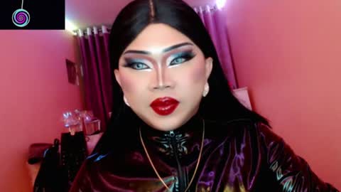 Queen Mireska online show from August 1, 2026, 2:38 pm