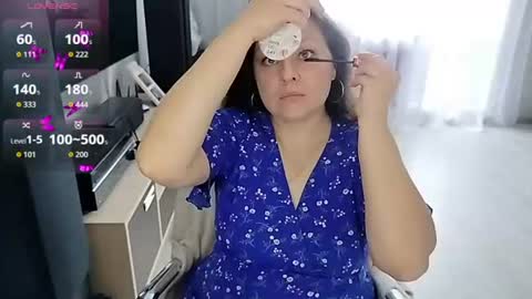 Mila online show from June 11, 2026, 2:33 am