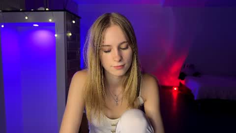 Amily online show from July 14, 2026, 6:57 pm