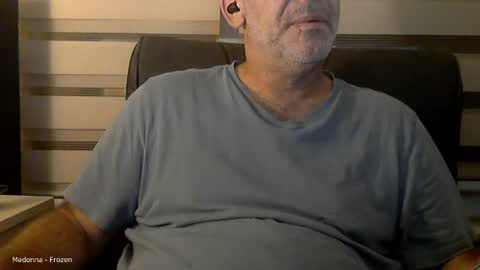 AmorLin online show from July 22, 2026, 11:07 pm
