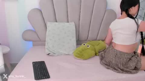 Amy online show from July 6, 2026, 10:01 pm