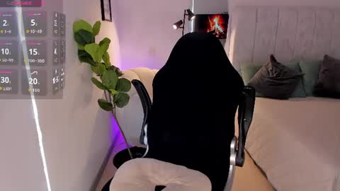    online show from July 11, 2026, 3:59 pm