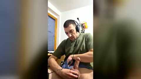 amyyrlikesdeep online show from July 4, 2026, 2:51 am