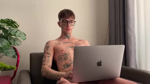 simon online show from July 18, 2026, 3:33 am