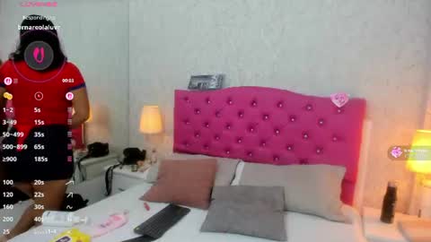 Snapshot of anais_espinosa chatting on July 3, 2026, 7:42 pm Anais online show from July 3, 2026, 7:42 pm