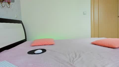 Sexy girl online show from June 23, 2026, 2:09 am