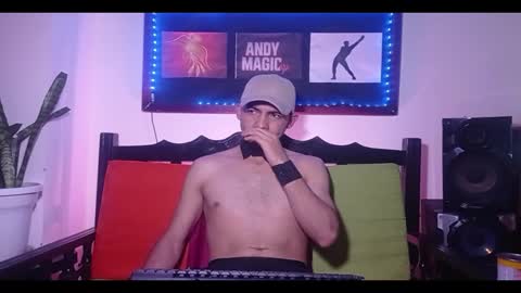 andy_magic_ online show from November 24, 2025, 1:38 am