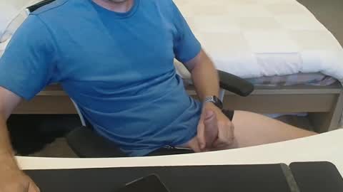 andy_xx79 online show from January 21, 2025, 6:22 am