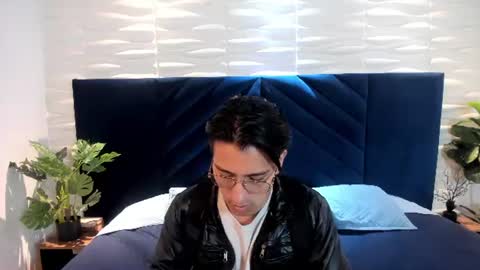 Andy Joy  online show from June 26, 2026, 11:03 am