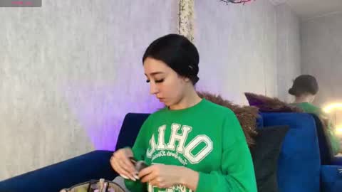 angeelblosoom online show from July 7, 2026, 12:53 pm