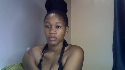 angel_mia5 online show from June 23, 2026, 2:09 am