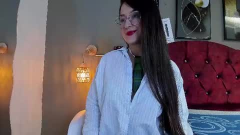 angela_nix online show from July 22, 2026, 3:15 pm