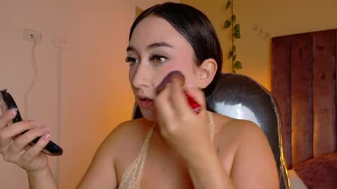 angelicaa_garcia online show from June 1, 2026, 12:07 pm