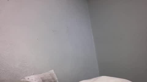 Snapshot of animeboygirls chatting on April 22, 2026, 1:52 am Animeboygirls online show from April 22, 2026, 1:52 am