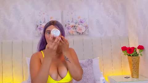 Dania Lpez online show from July 16, 2026, 12:33 pm