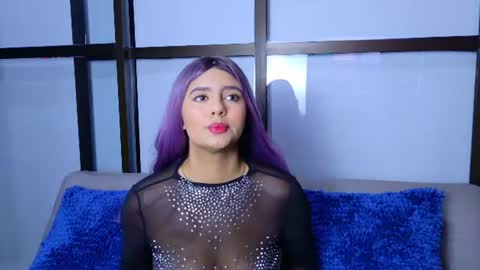 Dania Lpez online show from July 28, 2026, 12:48 pm