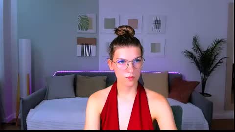 Im Anna online show from June 25, 2026, 5:07 am