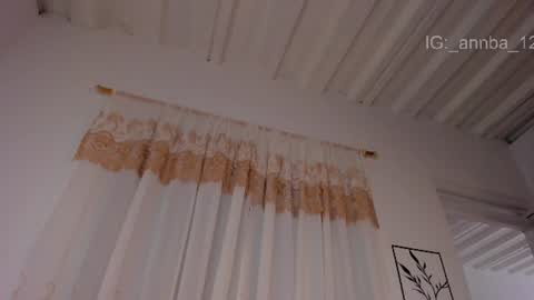 annie_barozzi online show from June 26, 2026, 2:43 pm