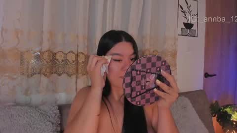 annie_barozzi online show from July 4, 2026, 9:54 pm