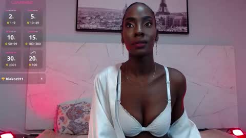 Anny  online show from October 19, 2025, 2:56 am