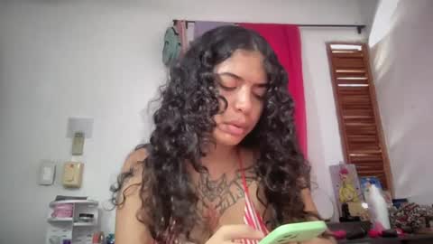 Antonia online show from June 18, 2026, 5:39 pm