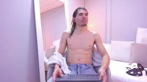 Antony Stone online show from July 21, 2026, 1:13 pm