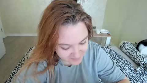 appleyummybuns online show from July 13, 2026, 12:30 pm