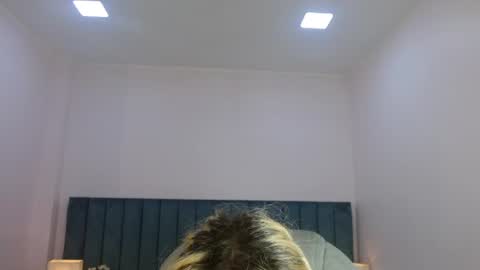 April Bunny online show from July 23, 2026, 2:20 am