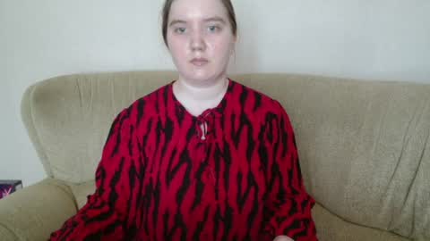 Josefin online show from July 24, 2026, 4:10 am