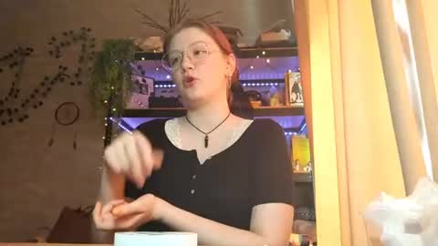 Sarah online show from July 3, 2026, 9:16 am