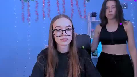 aria_wild_ online show from July 27, 2026, 7:21 pm