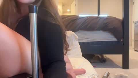 ariababyy20 online show from July 7, 2026, 5:21 am