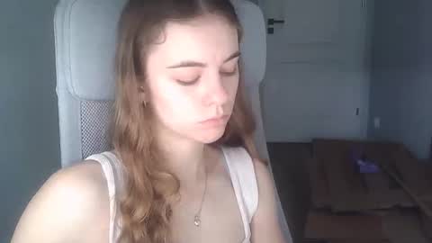 AriaCreazy online show from July 15, 2026, 6:40 am