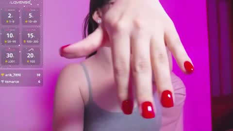 arianahot777 online show from June 27, 2026, 8:58 pm