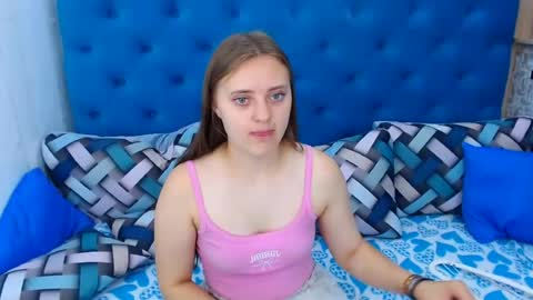 arinabelle online show from July 20, 2026, 10:39 am
