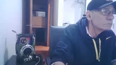 armaduradeacero online show from July 5, 2026, 4:30 am