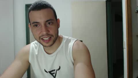 ARMANDO online show from June 8, 2026, 4:02 am