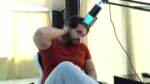 aronmiller online show from July 3, 2026, 2:23 pm