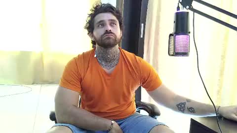 aronmiller online show from July 4, 2026, 2:34 pm