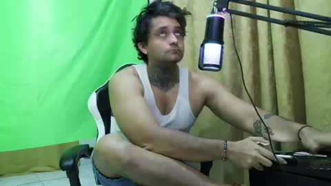 aronmiller online show from July 18, 2026, 10:19 am