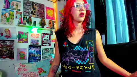 Snapshot of artsycherry chatting on July 8, 2026, 4:50 am Isabella Cherry online show from July 8, 2026, 4:50 am