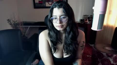 Arya Miller online show from July 24, 2026, 3:32 pm