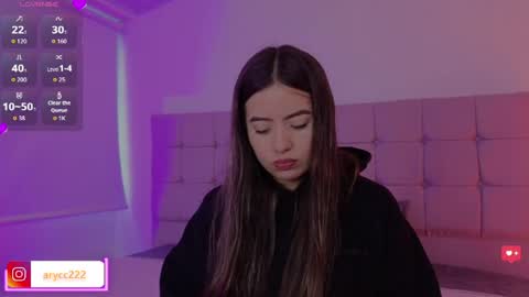 arycooper_ online show from July 18, 2026, 11:36 am