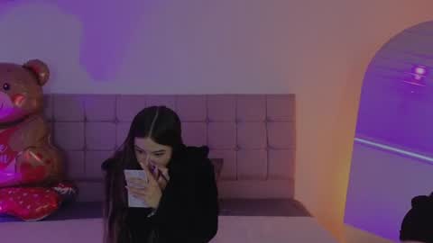 arycooper_ online show from July 22, 2026, 11:35 am