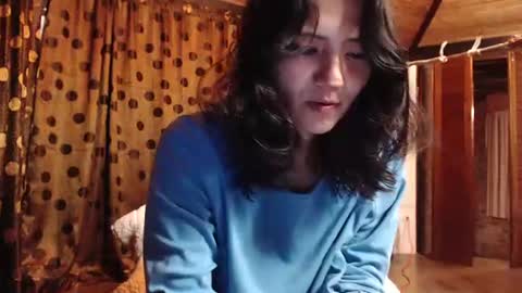 Snapshot of asaray_t chatting on June 10, 2026, 12:55 am Saray online show from June 10, 2026, 12:55 am
