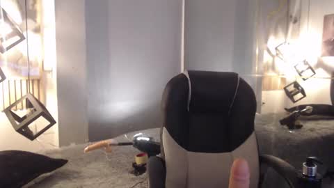ash_kai online show from July 15, 2026, 9:31 pm
